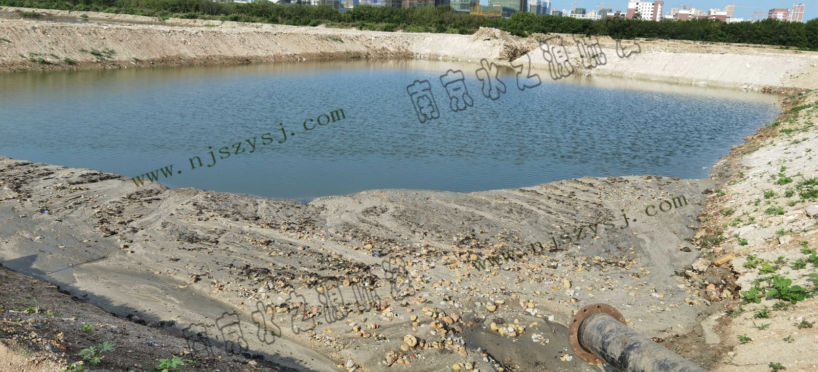 泥沙沉淀池8.jpg 泥沙沉淀池8.jpg